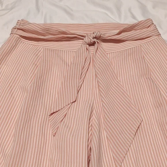 Club Monaco - Pink & White Striped High Waisted Flared “Bryanna” Pants Sz 12. - Picture 4 of 13